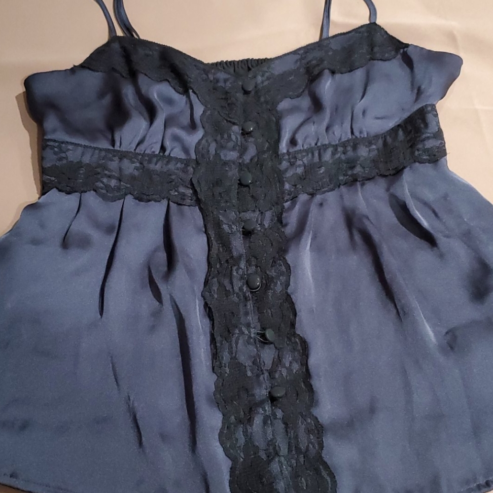 Forever 21 Romantic Y2K Silk Cami Small